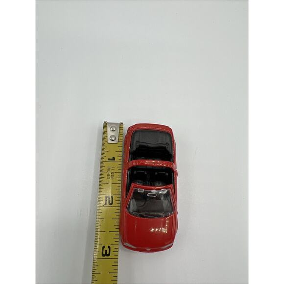 Volkswagen VW Golf GTI Convertible Maisto - Picture 6 of 6